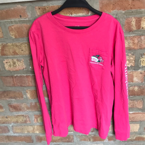 Vineyard Vines - Picture 9 of 10